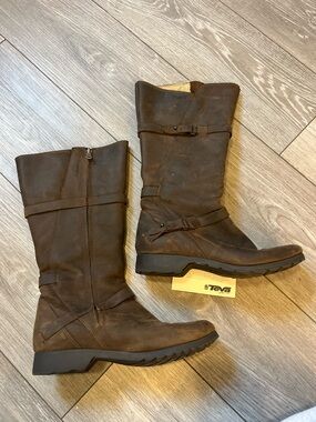 TEVA De La Vina Brown Leather Waterproof Tall Riding Boots Womens Size 7.5